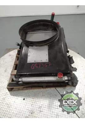 MACK MRU613 Radiator