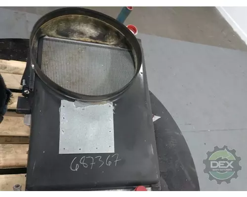 MACK MRU613 Radiator