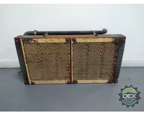 MACK MRU613 Radiator