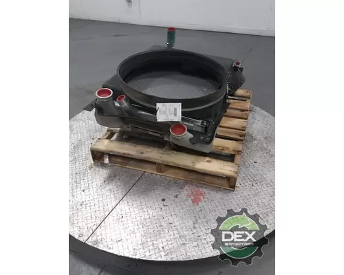 MACK MRU613 Radiator