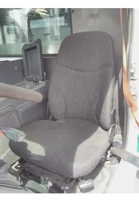 MACK MRU613 SEAT, FRONT