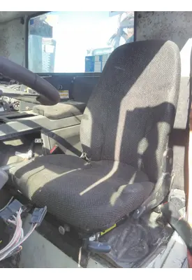 MACK MRU613 SEAT, FRONT