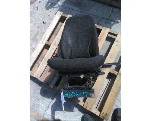 MACK MRU613 SEAT, FRONT