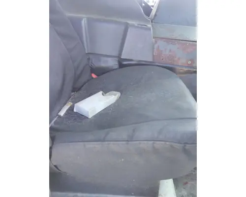 MACK MRU613 SEAT, FRONT