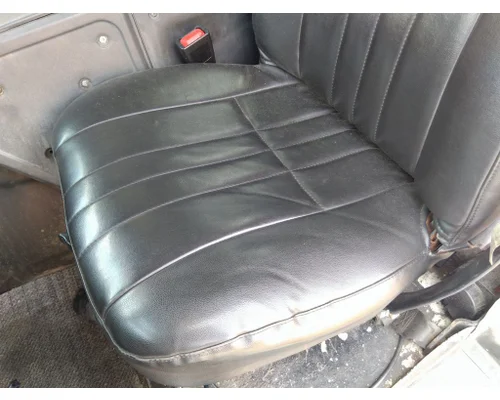 MACK MRU613 SEAT, FRONT