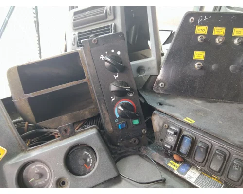 MACK MRU613 TEMPERATURE CONTROL