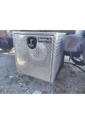 MACK MRU613 TOOL BOX