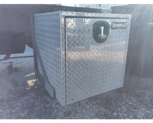 MACK MRU613 TOOL BOX