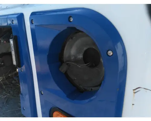 MACK MRU613 TRIM EXTERIOR