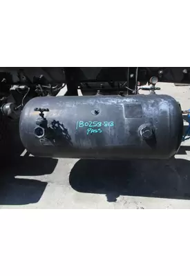 MACK MRU613 WATER DEPOSIT TANK