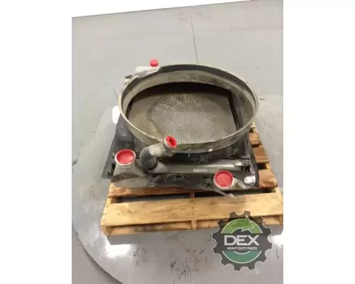 MACK MRU633 Radiator