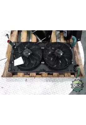 MACK MRU633 Radiator