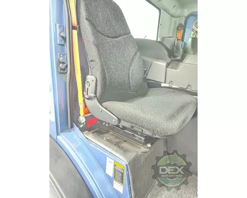 MACK MRU Cab