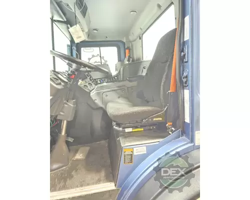 MACK MRU Cab