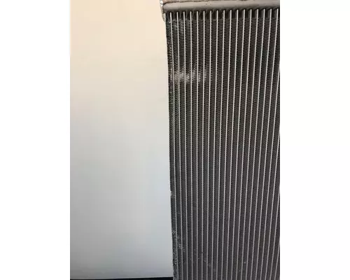 MACK MRU Radiator