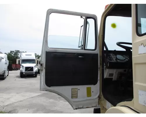 MACK MS200 DOOR ASSEMBLY, FRONT