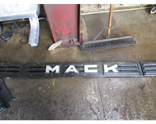 MACK MS300 GRILLE