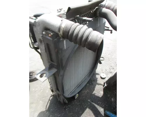 MACK MV222 Radiator