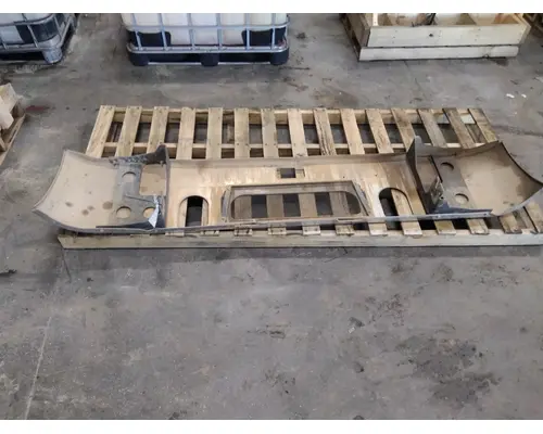 MACK PINNACLE 2006-2024 BUMPER ASSEMBLY, FRONT