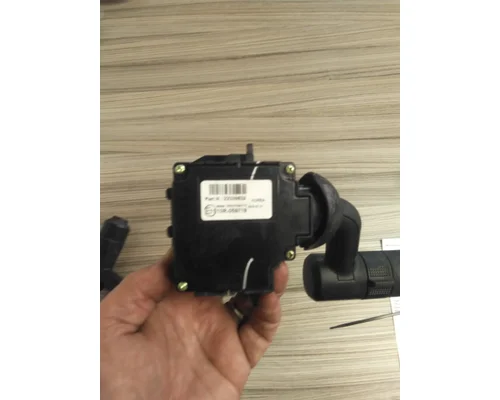MACK PINNACLE ENGINE BRAKE SWITCH