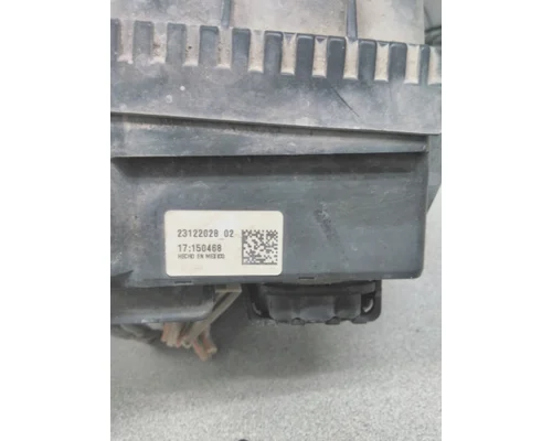 MACK PINNACLE FUSE BOX