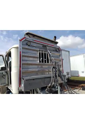 MACK PINNACLE HEADACHE RACK