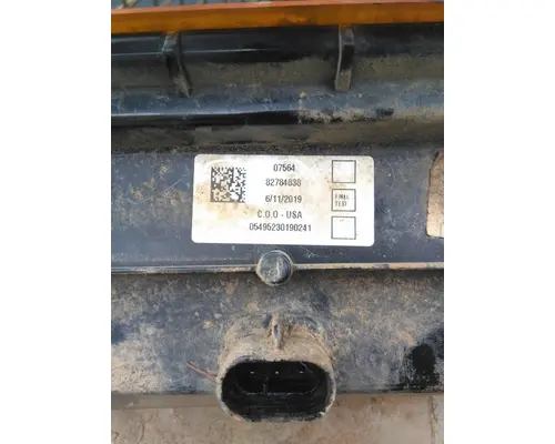 MACK PINNACLE HEADLAMP ASSEMBLY