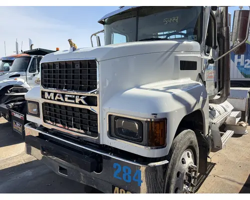 MACK PINNACLE Hood