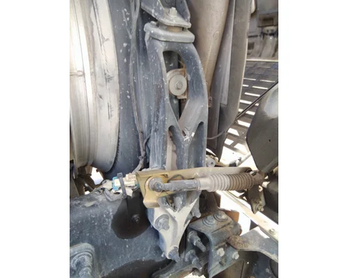 MACK PINNACLE RADIATOR BRACKET