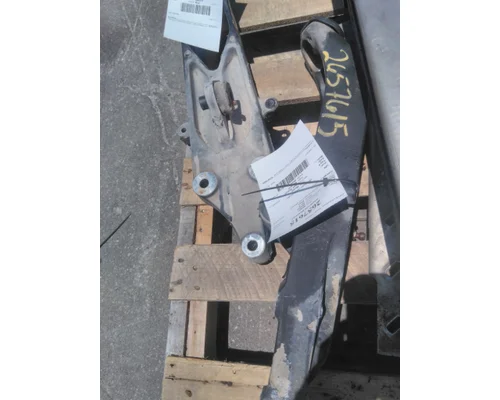 MACK PINNACLE RADIATOR BRACKET