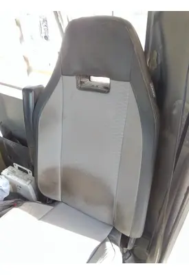 MACK PINNACLE SEAT, FRONT