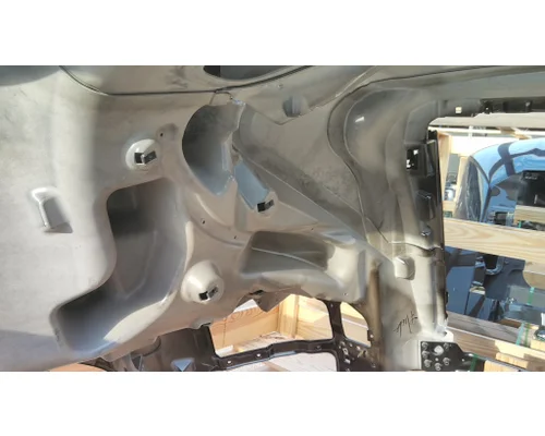 MACK PIONEER HOOD