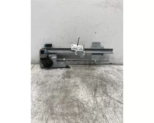 MACK Pinnacle CXU612 Window Regulator