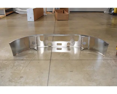 MACK Pinnacle CXU613 Bumper Assembly, Front