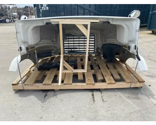 MACK Pinnacle CXU613 Hood