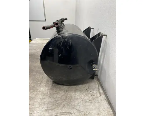 MACK Pinnacle Air Tank
