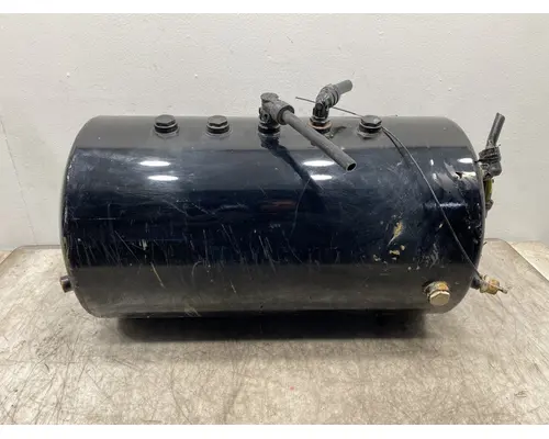 MACK Pinnacle Air Tank