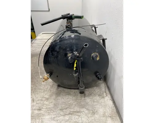 MACK Pinnacle Air Tank
