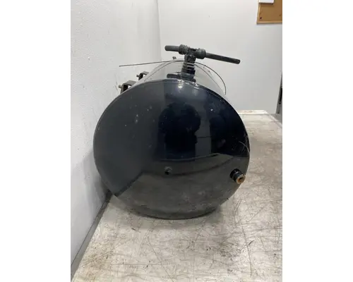 MACK Pinnacle Air Tank