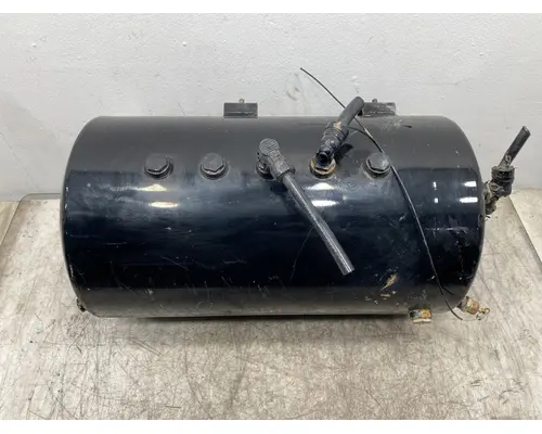 MACK Pinnacle Air Tank