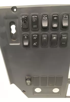 MACK Pinnacle Dash / Console Switch