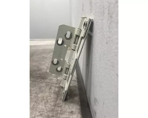 MACK Pinnacle Door Small Parts