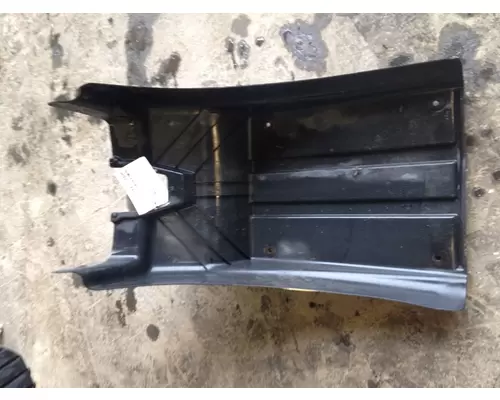 MACK Pinnacle Fender Extension
