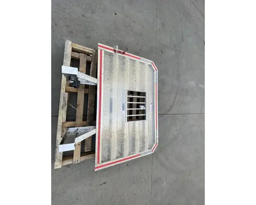 MACK Pinnacle Headache Rack