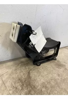MACK Pinnacle Hood Hinge