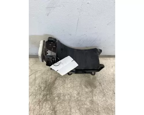 MACK Pinnacle Hood Hinge