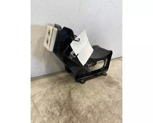 MACK Pinnacle Hood Rest