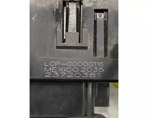 MACK Pinnacle Instrument Cluster
