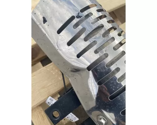 MACK Pinnacle Muffler