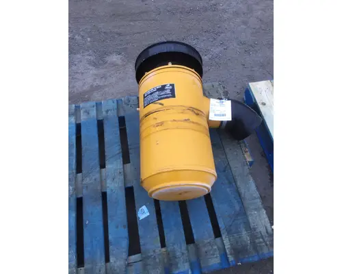 MACK R-MODEL Air Cleaner
